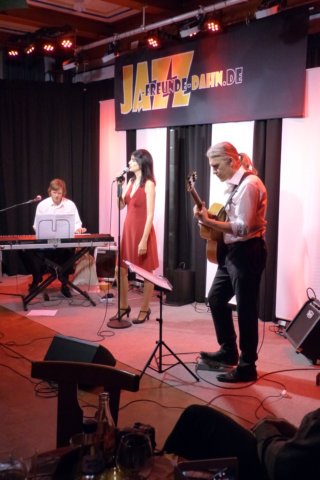 christianehagedorntrio25111714.jpg